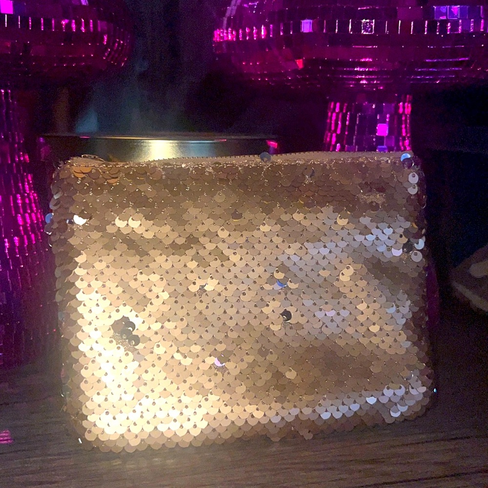 🍾🍾🎉New Year Clearance🎉🍾🍾 New Day Matte Gold Sequin Zipper Pouch